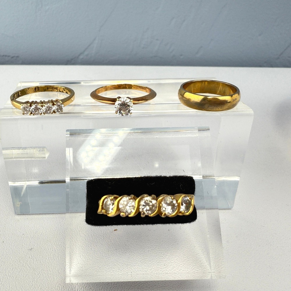 Vintage Costume Jewelry Ring Set - 3‎ Gold Tone Rhinestone & Band Rings Bundle